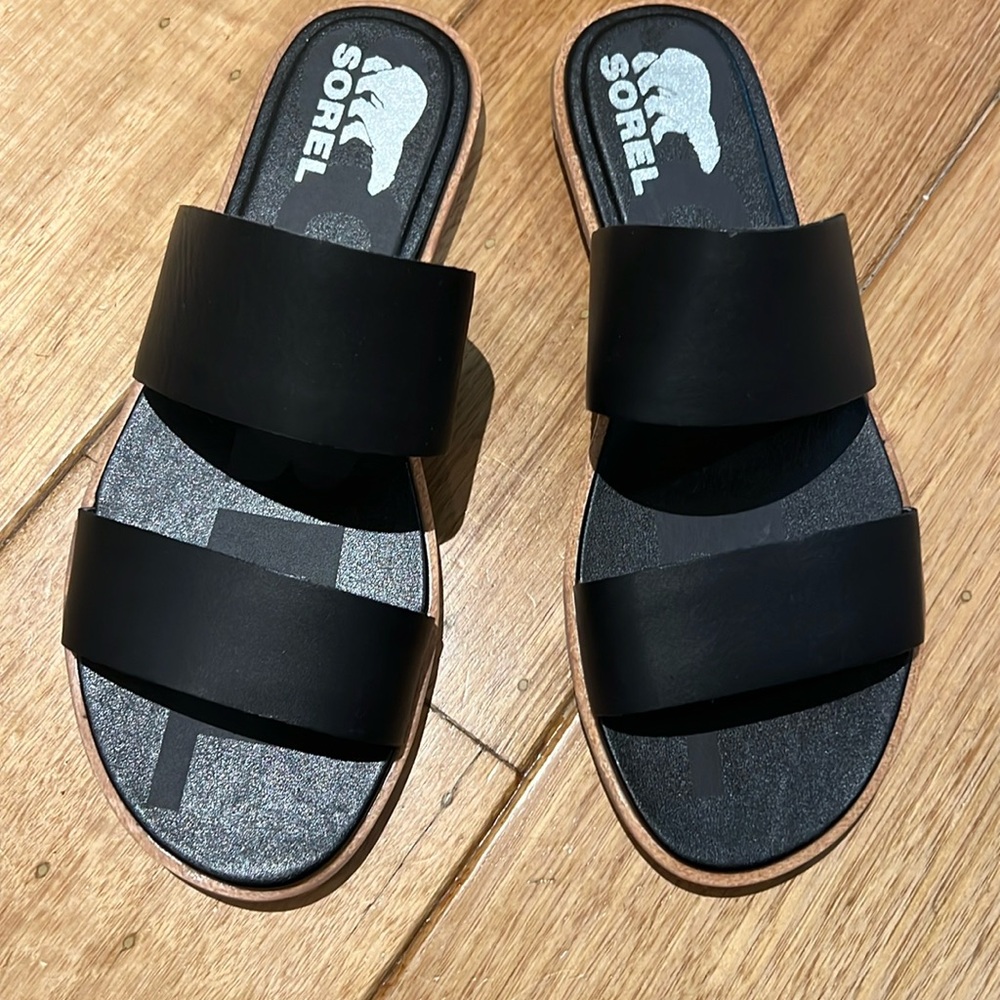 Sorel black sandals